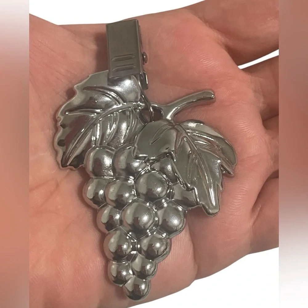 Metal Tablecloth Weights Grapes Fruit Solid Heavy Silver Color Set of 4